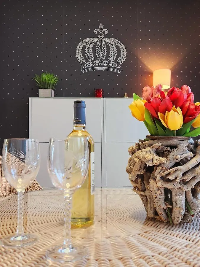 Yumbo Queen Apartment San Bartolome de Tirajana
